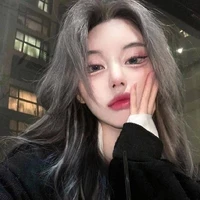 มีญ่า