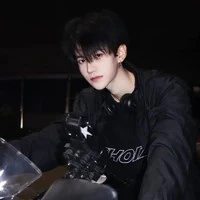 นอ.  คิง(ร่างเก่า)