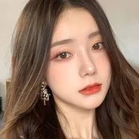 มาเบล(นางเอก)​