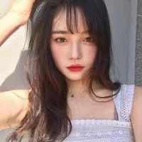 มานอล(เพื่อนนาร่า)​