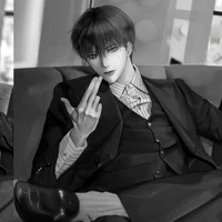 ธนาธร(บอส)