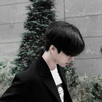 ทิว(พี่นางเอก+เพื่อนพระเอก+มาเฟียที่6)