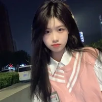 มินนี่(เพื่อนนอ.+มาเฟีย+ร่างอ่อนแอ)