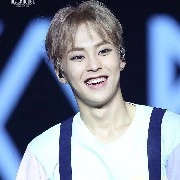 xiumin 💛