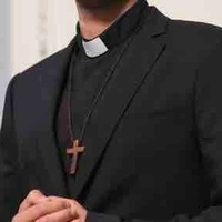 Sacerdote
