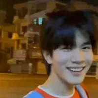 "ฟ้า"