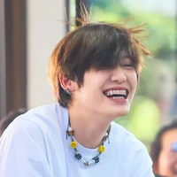 เฟรม(เพื่อนนอ)