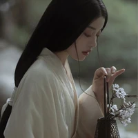ขวัญเอย:ครู