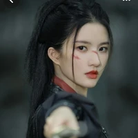 เฟิ่งอิ๋น(ตอนเด็ก)​