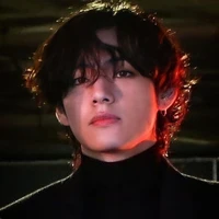 kim taehyung)A