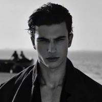 Desmond D
