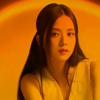 Kim Jisoo | Queen |