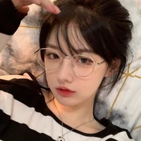 แบม(ชะนี+รุ่นน้องนายเอก)