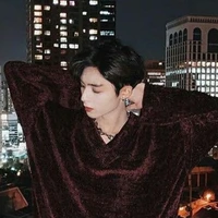 เจมส์(เพื่อนนายเอก+สภานักเรียน)