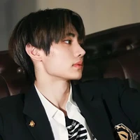 ภัทร