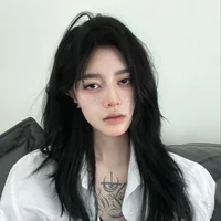 Lee Nara