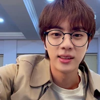 Seokjin (O)