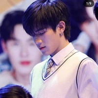 โฟร์ท//นายเอก