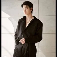 หยิ่น//พ่อโฟร์ท