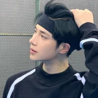 พันไมล์.-♤