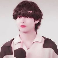 ลิน(นายเอก+ลมหายใจพระเอก)
