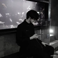 เฉิน|เพื่อนพอ.+มือซ้าย