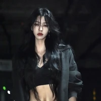 วี(แม่น.อ)