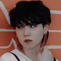 MIN YOONGI (rainha)