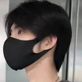 นิก[[พ.อ - ถอดแว่น]]