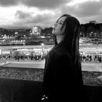 Jung Karina Aurhistela