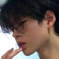 JJ 🖤🖤