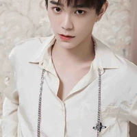 อารวย(พระเอก)
