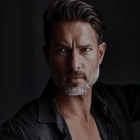 Enrique Mendoza(padre de Monserrat)