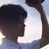 มารค์(น.อ)