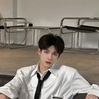 ไตเติ้ล(น.ร)รุ่นน้องของไปรท์