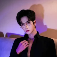 คิม(พี่ชายน.อคนโต)+(หมอ)+(ม.ฟอด2)+(พ.อ2)