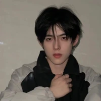 เจมส์.น้องพระเอก