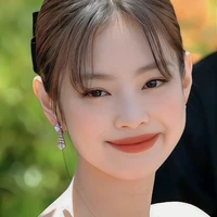Kim Bianka Virsa⁴