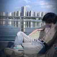 มิว(แฝดคนกลาง)