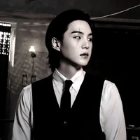 Min yoongi (2nd Heir of Kim empire)