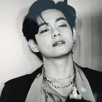 KIM TAEHYUNG (E)