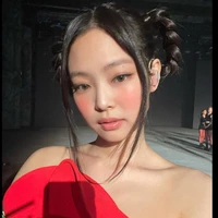 Lee Queen Jennie Pratama