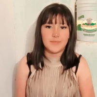 autora 
Aranza
？？？