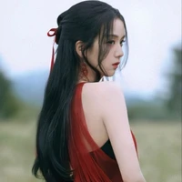 𝑴𝒐𝒐𝒏 𝑸𝒊𝒚𝒊