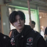 เยซอง:เพื่อนพระเอก