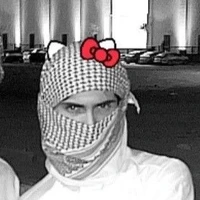 عمو الكيوت الرائع💗