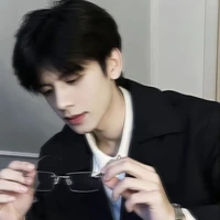 เมฆ 👑