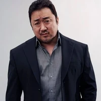 คุณทิน (พระเอก)