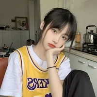 พลอย:เพื่อนบีม