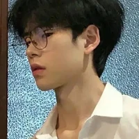 กู้ซือ:พ่อนางเอก